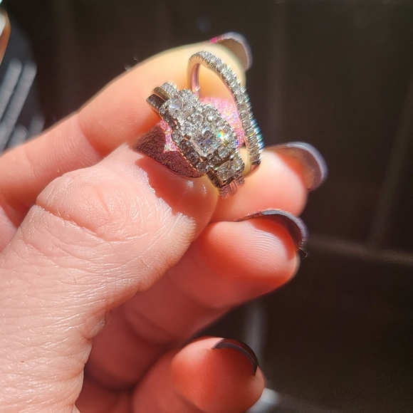 Wedding ring set - Picture 3 of 5